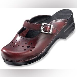 Dansko Merrie Burgundy Leather Clogs Mary Jane Slides Sz 39